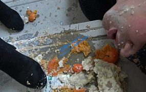 【冷柔】楼道靴子喂食超脏食物