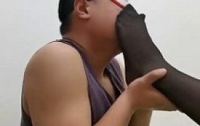 套路直播视频【柠檬小祖宗】逛街后臭脚辱狗