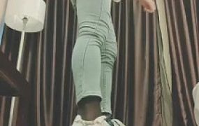 套路直播视频【茶千杯】运动鞋全体重踩踏