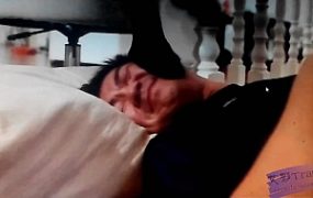 霸踩天下出品 碎花裙&百褶裙黑丝踩足球男