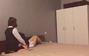 最强女m强势回归：校服女孩完整版