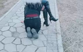 套路直播视频【梦幻大大】长靴S户外遛狗骑马爬行