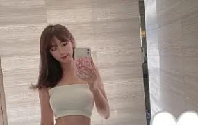 女警花の碎蛋足技