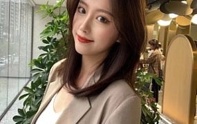 双色丝袜的责罚