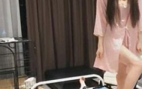 ViVi，束缚，滴蜡