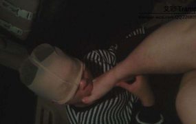 夜里车上购买美女的原味肉丝