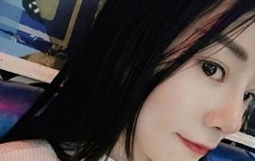 【黑丝诱惑】 足浴店技师素女的第一次调教