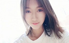 偷拍舔篮球妹臭袜