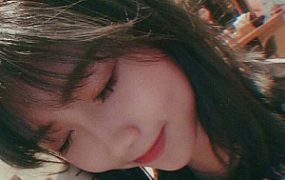 【AJ女主】学生段裙装黑长靴骑乘踩踏！