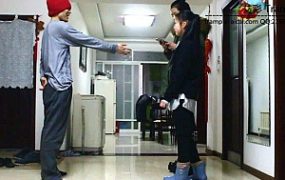 12侑主，媛媛女主出演！前后踢裆暴打抢劫犯！