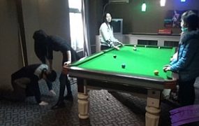 多主台球厅玩奴