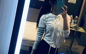 【热血女神】18岁绝美女学生s化身过往终结者jk皮靴踢碎卵蛋！ YC-220430-14