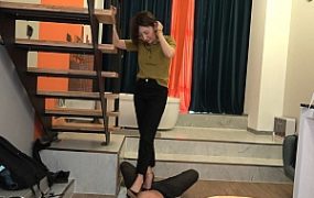 【彼岸花】高跟狠踩无药可救的家畜 YC-210830-3