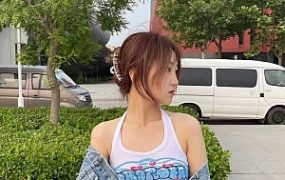 【玉女】双人POV踩小人剧情小爱涵涵