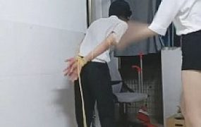 套路直播视频【美娜格格】身高差-长腿S袜子塞嘴暴力虐打