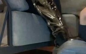 套路直播视频【兔S】长靴白袜碾压脚垫