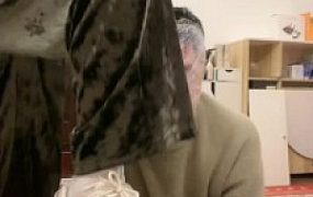 套路直播视频【奈奈生】袜子堵嘴强制踩踏喂食