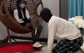 套路直播视频【吴迪】艺校女神-舔脏鞋/袜/碾压踩踏