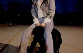 套路直播视频【语阳】小白鞋女神-超强户外骑马/骑脖子/重度耳光/狗链遛狗