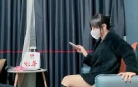 套路直播视频【小乔S】长靴原味白袜辱狗/高跟踩