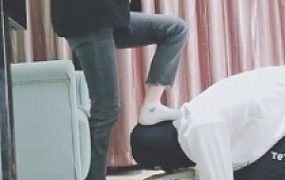 套路直播视频【灵竹】舔超脏贝壳头/棉袜辱/耳光踩踏