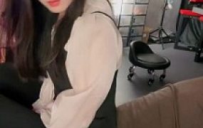 套路直播视频【冷凝大大】长靴御姐-鞭打/踩踏/踩狗爪/耳光狠抽