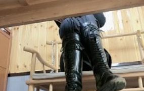 套路直播视频【沅芷大人】犬化家奴第二弹-脏泥巴长靴踩狗