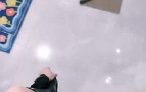 套路直播视频【惠子大人】骑马奴做家务/舔裸足插嘴/全体重踩背