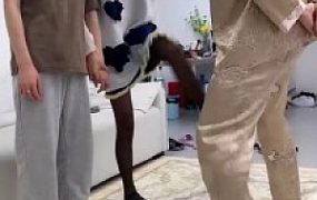 套路直播视频【术术S】双女神-黑丝+白袜气味羞辱/转胯骑马/腿夹