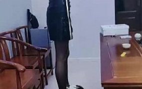 套路直播视频【吴迪】经理被美女员工暴打