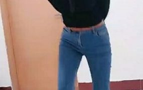 套路直播视频【孤傲女帝】超暴力小白鞋踢踹【双视角版】