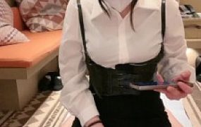 套路直播视频【木秋S】御姐长腿裸足-无视家具奴