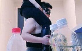 套路直播视频【甜音】马奴骑训场/舔靴喂食/吃臭袜/踩头