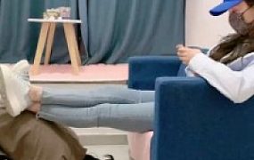 套路直播视频【晚晚公主】逛街后运动鞋+船袜气味羞辱