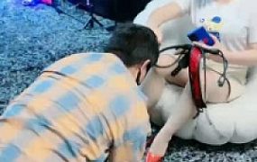 套路直播视频【馨妍】五花大绑强制圣水/骑马肉丝捂脸