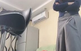 套路直播视频【素人星探】剧情-收拾偷原味的邻居