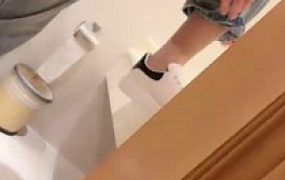 套路直播视频【伊伊sama】剧情-惩罚跟踪狂虐成狗【双视角版】