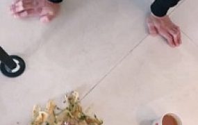 套路直播视频【宸宸】长时间-家奴伺候赏赐晨尿