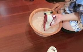 套路直播视频【桃幼幼】家奴刷鞋舔鞋-喝洗鞋水