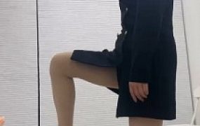 套路直播视频【狗哥】银行白领高跟踩狗舌-原味肉丝脚捂狗