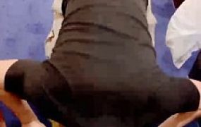 【语阳】长靴踩强制磕头/转胯爬行/舔脏鞋底