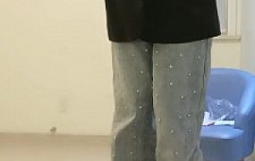 【安静大大】姐妹花全体重踩踏木乃伊狗【双视角版】