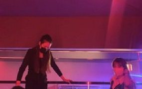 【妆主大大】双S素人闺蜜-酒吧公开处刑【双视角版】bf27410