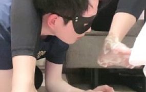 【妆主大大】睡前伺候-裸足喂酸奶