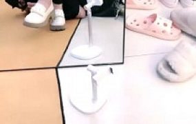 【嘉妮】邻家女孩暴打邻居