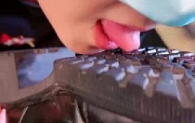 【柒柒学姐】长靴鞋窝气味控制窒息 JS23042703