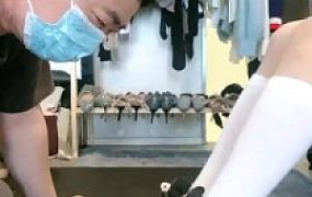 【苏儿】运动鞋碾压喂食/踩踏/保鲜膜窒息