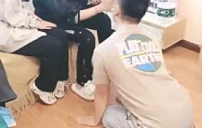 【爆爆】推荐-8素人学生主-耳光抽/踩踏/原味棉袜脚捂脸