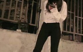 【樱桃大大】网红模特户外遛狗-骑马骑脖子/舔脏鞋/吃口水