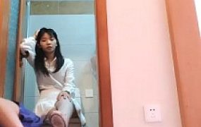 【刘二狗】开发小白鞋白丝妹妹做S【双视角版】